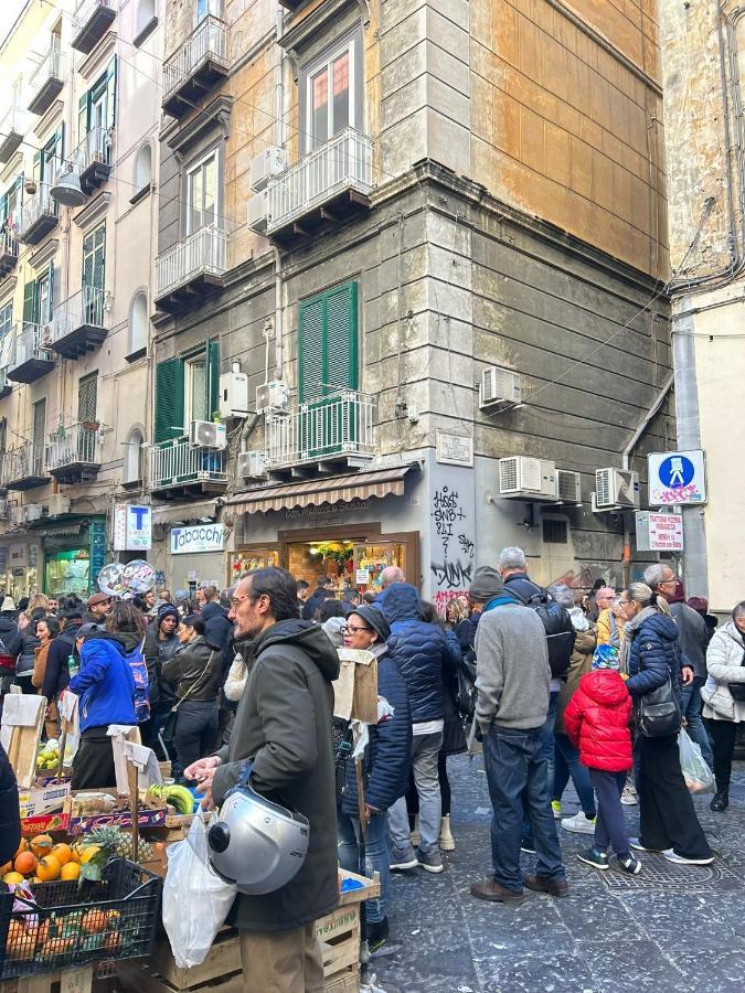 Готель Cuore Di Napoli Екстер'єр фото