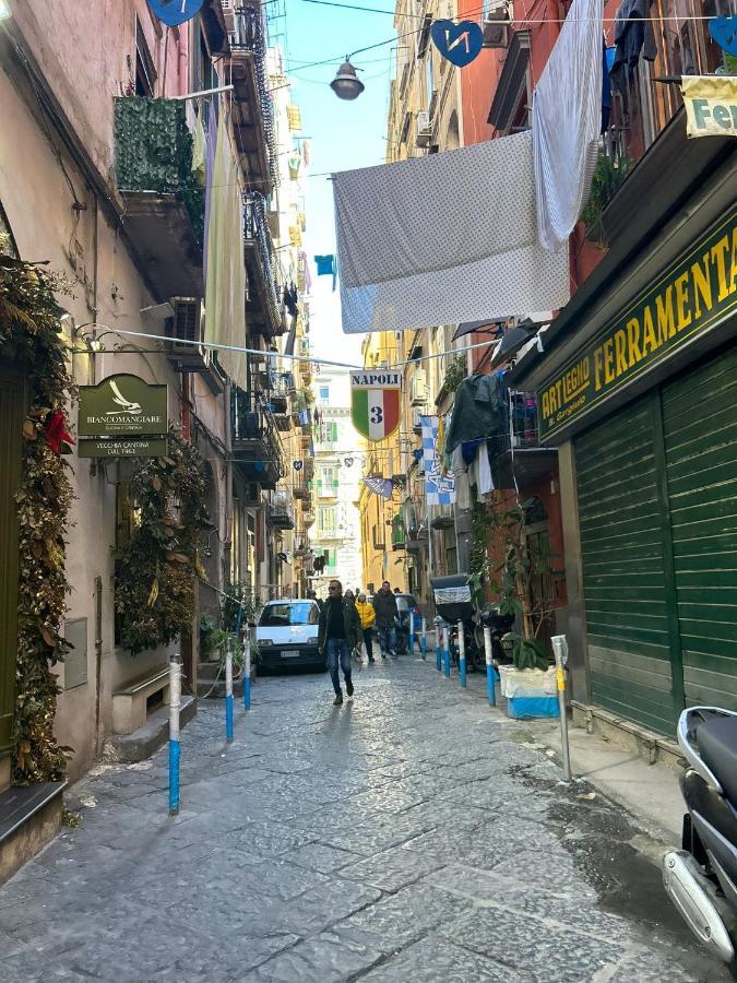 Готель Cuore Di Napoli Екстер'єр фото
